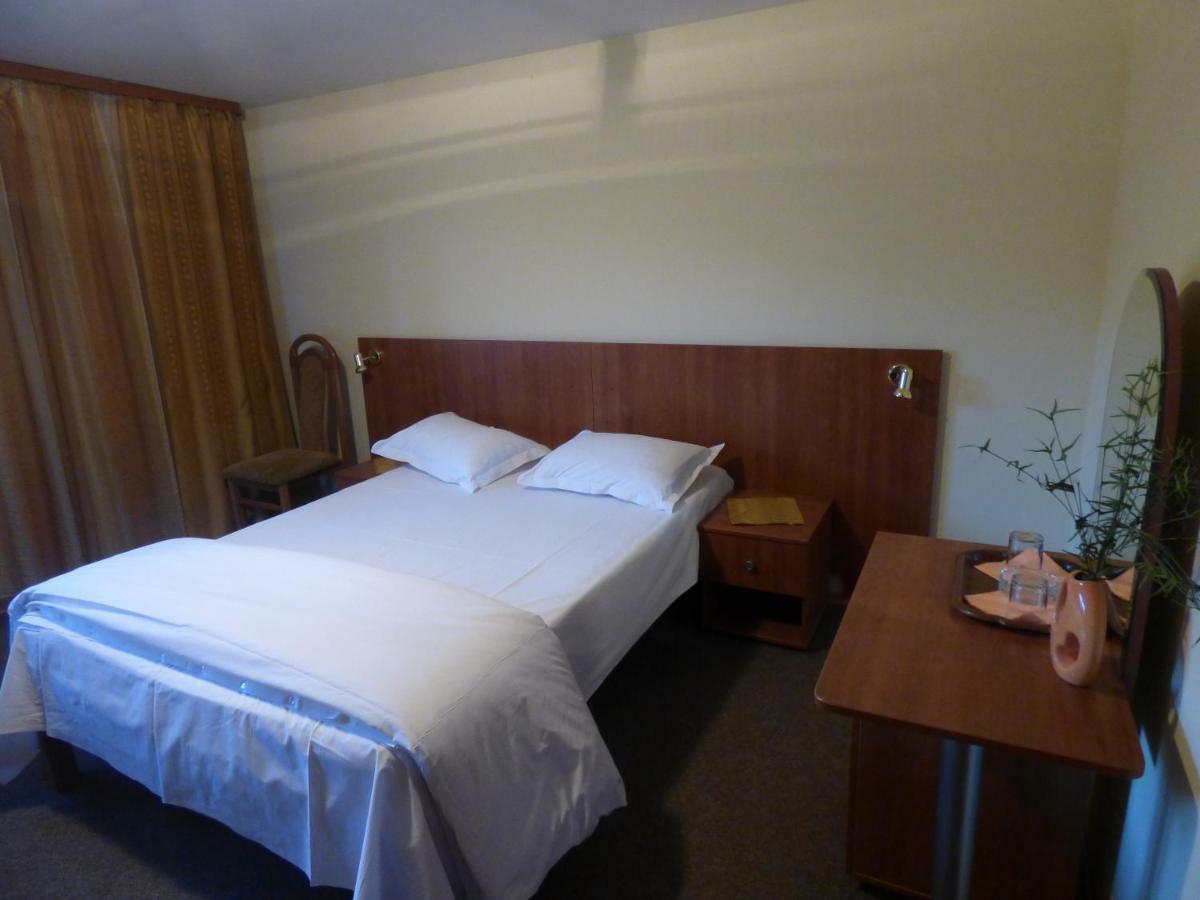 Gura Padurii Hotel Sinaia Ngoại thất bức ảnh