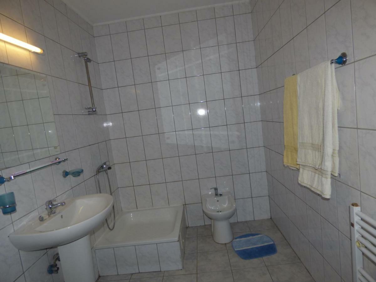 Gura Padurii Hotel Sinaia Ngoại thất bức ảnh