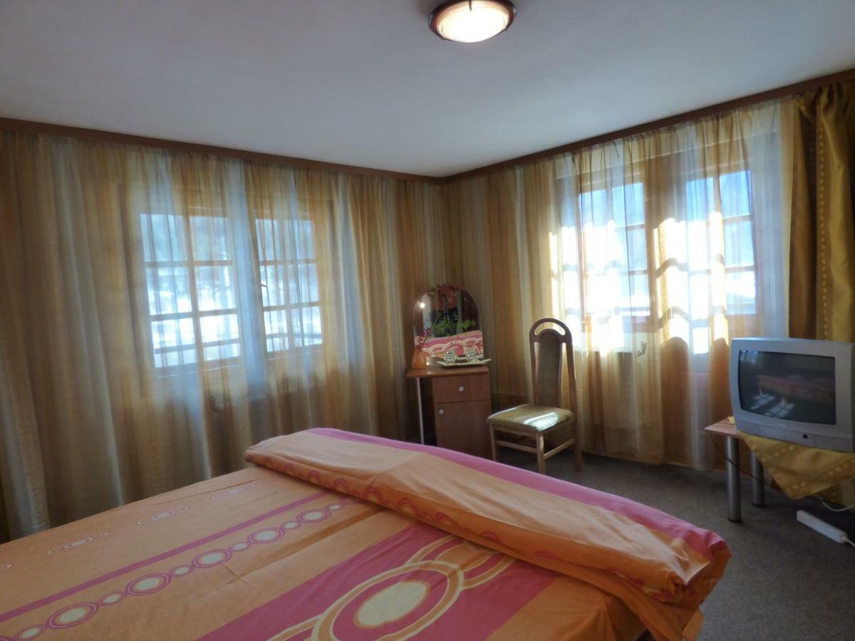 Gura Padurii Hotel Sinaia Ngoại thất bức ảnh