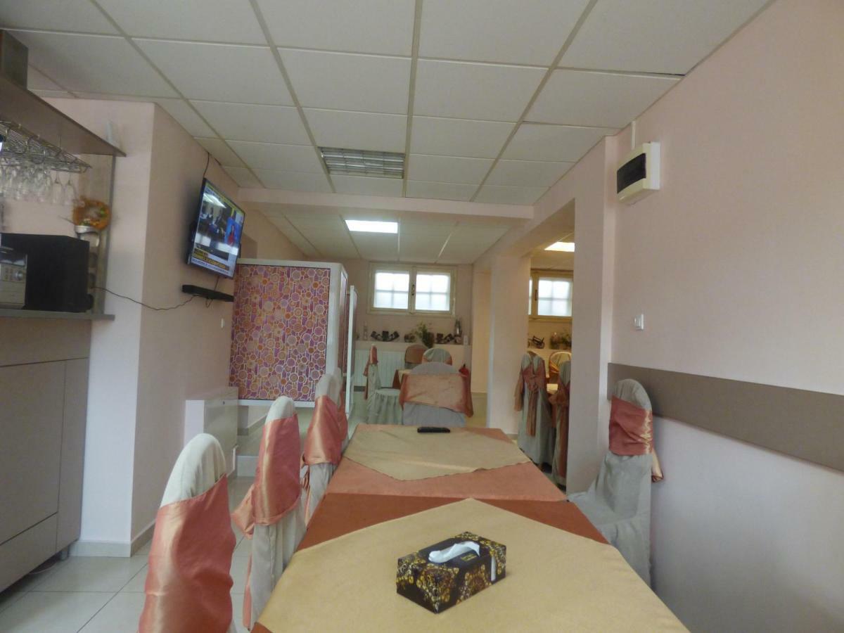Gura Padurii Hotel Sinaia Ngoại thất bức ảnh